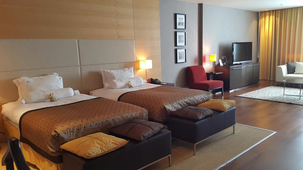 Hotel Grand Swiss Erbil Oda fotoğraf
