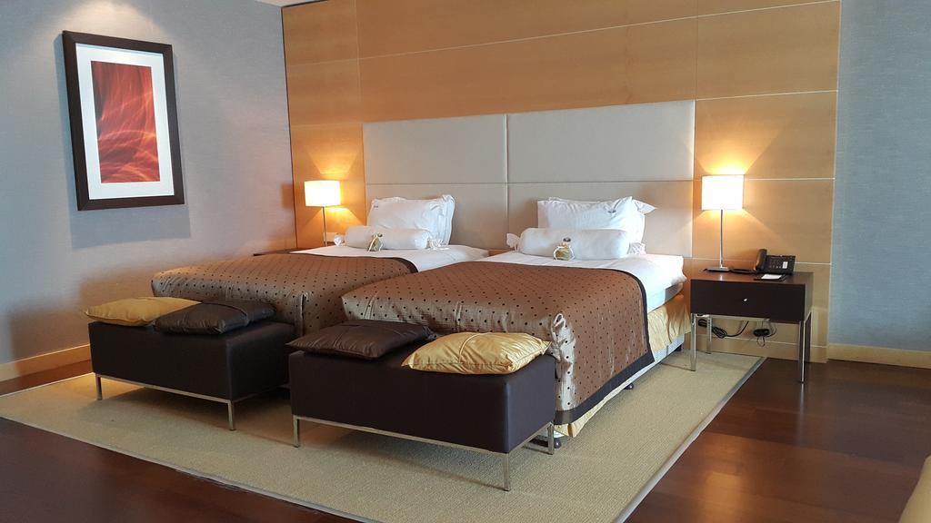 Hotel Grand Swiss Erbil Oda fotoğraf